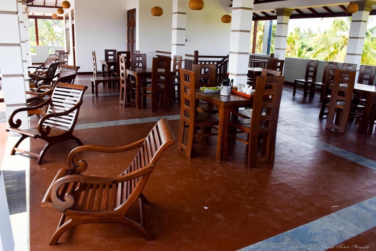 Tenasi Beach Resort アハンガマ エクステリア 写真